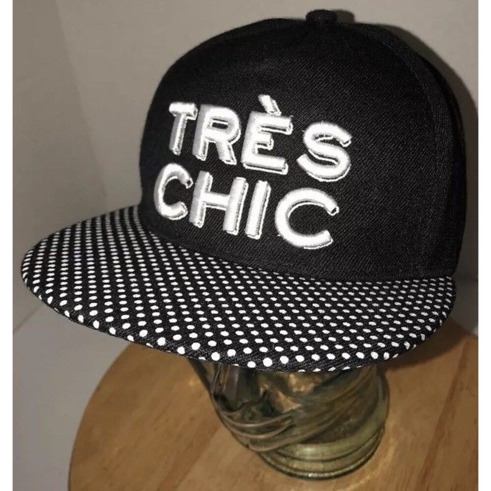 TRES CHIC Charlotte Russe Hat Cap Snapback Black White POLKA DOTS Flat Bill HOT